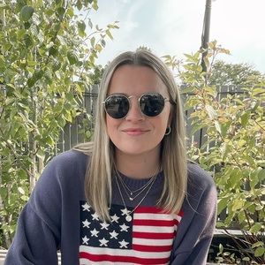 Meet your Posher, Caroline